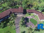 Casa / Sobrado para Venda em Caraguatatuba/SP...