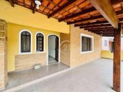 Casa / Sobrado para Venda em Caraguatatuba/SP Centro 2...