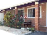 Casa / Sobrado para Venda em Caraguatatuba/SP Centro 3...