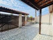Casa / Sobrado para Venda em Caraguatatuba/SP Centro 3...