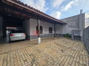 Casa / Sobrado para Venda em Caraguatatuba/SP Centro 3...