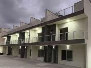 Casa / Sobrado para Venda em Caraguatatuba/SP Centro 3...