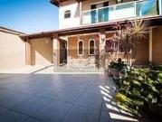 Casa / Sobrado para Venda em Caraguatatuba/SP Centro 4...