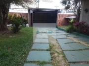 Casa / Sobrado para Venda em Caraguatatuba/SP Centro 4...