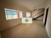 Casa / Sobrado para Venda em Caraguatatuba/SP Centro 5...