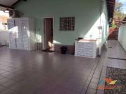 Casa / Sobrado para Venda em Caraguatatuba/SP Centro 6...
