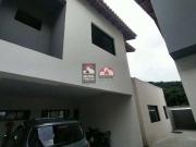 Casa / Sobrado para Venda em Caraguatatuba/SP Cidade...