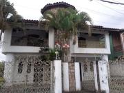 Casa / Sobrado para Venda em Caraguatatuba/SP Indaiá 3...