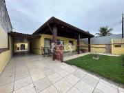 Casa / Sobrado para Venda em Caraguatatuba/SP Indaiá 4...