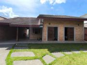 Casa / Sobrado para Venda em Caraguatatuba/SP Jardim...
