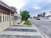 Casa / Sobrado para Venda em Caraguatatuba/SP Jardim...