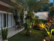 Casa / Sobrado para Venda em Caraguatatuba/SP Jardim...