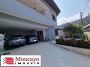 Casa / Sobrado para Venda em Caraguatatuba/SP Jardim...