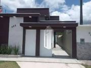 Casa / Sobrado para Venda em Caraguatatuba/SP Jardim das...