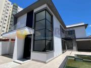 Casa / Sobrado para Venda em Caraguatatuba/SP Jardim...