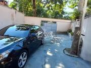 Casa / Sobrado para Venda em Caraguatatuba/SP Martim de...