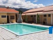 Casa / Sobrado para Venda em Caraguatatuba/SP Martim de...