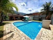 Casa / Sobrado para Venda em Caraguatatuba/SP Massaguaçu...