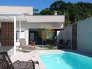 Casa / Sobrado para Venda em Caraguatatuba/SP Massaguaçu...