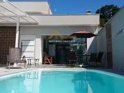 Casa / Sobrado para Venda em Caraguatatuba/SP Massaguaçu...