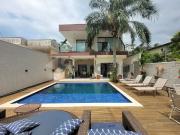 Casa / Sobrado para Venda em Caraguatatuba/SP Massaguaçu...