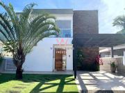 Casa / Sobrado para Venda em Caraguatatuba/SP Massaguaçu...