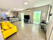 Casa / Sobrado para Venda em Caraguatatuba/SP Massaguaçu...