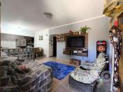 Casa / Sobrado para Venda em Caraguatatuba/SP Pontal de...