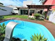 Casa / Sobrado para Venda em Caraguatatuba/SP Pontal de...