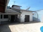 Casa / Sobrado para Venda em Caraguatatuba/SP Sumaré 3...