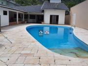 Casa / Sobrado para Venda em Caraguatatuba/SP Sumaré 4...