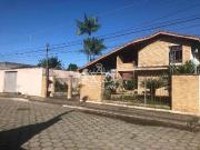 Casa / Sobrado para Venda em Caraguatatuba/SP Sumaré 9...