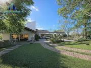 Casa / Sobrado para Venda em Carapicuíba/SP Chácara dos...