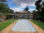 Casa / Sobrado para Venda em Carapicuíba/SP Chácara dos...