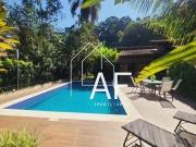 Casa / Sobrado para Venda em Carapicuíba/SP Chácara dos...