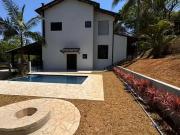 Casa / Sobrado para Venda em Carapicuíba/SP Chácara...