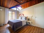 Casa / Sobrado para Venda em Carapicuíba/SP Chácara Vale...