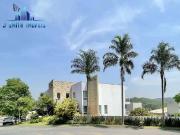 Casa / Sobrado para Venda em Carapicuíba/SP Golf Park 6...