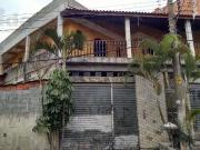 Casa / Sobrado para Venda em Carapicuíba/SP Vila...