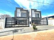 Casa / Sobrado para Venda em Cascavel/PR Canadá 3 Quartos