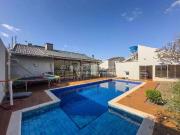 Casa / Sobrado para Venda em Cascavel/PR Centro 3 Quartos