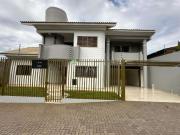 Casa / Sobrado para Venda em Cascavel/PR Centro 4 Quartos