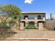 Casa / Sobrado para Venda em Cascavel/PR Country 4 Quartos