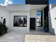 Casa / Sobrado para Venda em Cascavel/PR Floresta 2 Quartos