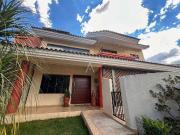 Casa / Sobrado para Venda em Cascavel/PR Maria Luiza 4...