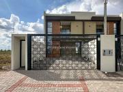 Casa / Sobrado para Venda em Cascavel/PR Recanto...