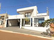 Casa / Sobrado para Venda em Cascavel/PR Recanto...