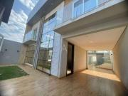 Casa / Sobrado para Venda em Cascavel/PR Vista Linda 3...