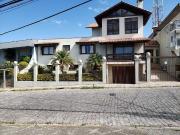 Casa / Sobrado para Venda em Caxias do Sul/RS Jardim...