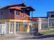 Casa / Sobrado para Venda em Caxias do Sul/RS Kayser 8...